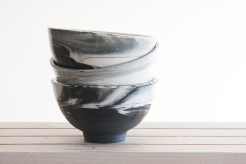 Our ceramic bowl in marbled look is Shown on The Huffington Post
