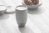 Ori - Ceramic tumbler in gray and white glossy glaze