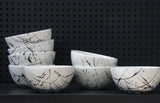 TRIO- 3 ceramic bowls in white and black lines