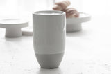 Ori - Ceramic tumbler in gray and white glossy glaze