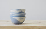 TRIO - Ceramic set of 3 small bowls in light blue and white marbled pattern