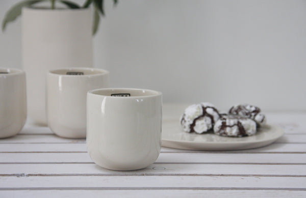 EMMA - Ceramic espresso cup in white and glossy glaze- Long