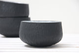 Bella- Ceramic bowl in black hand-carved pattern